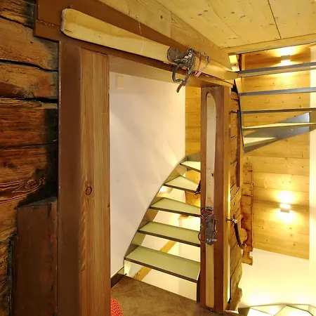 Ferienapartement Hinterdorf * زيرمات