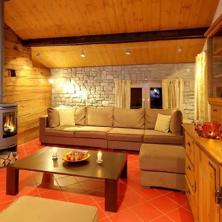 Ferienapartement Hinterdorf زيرمات